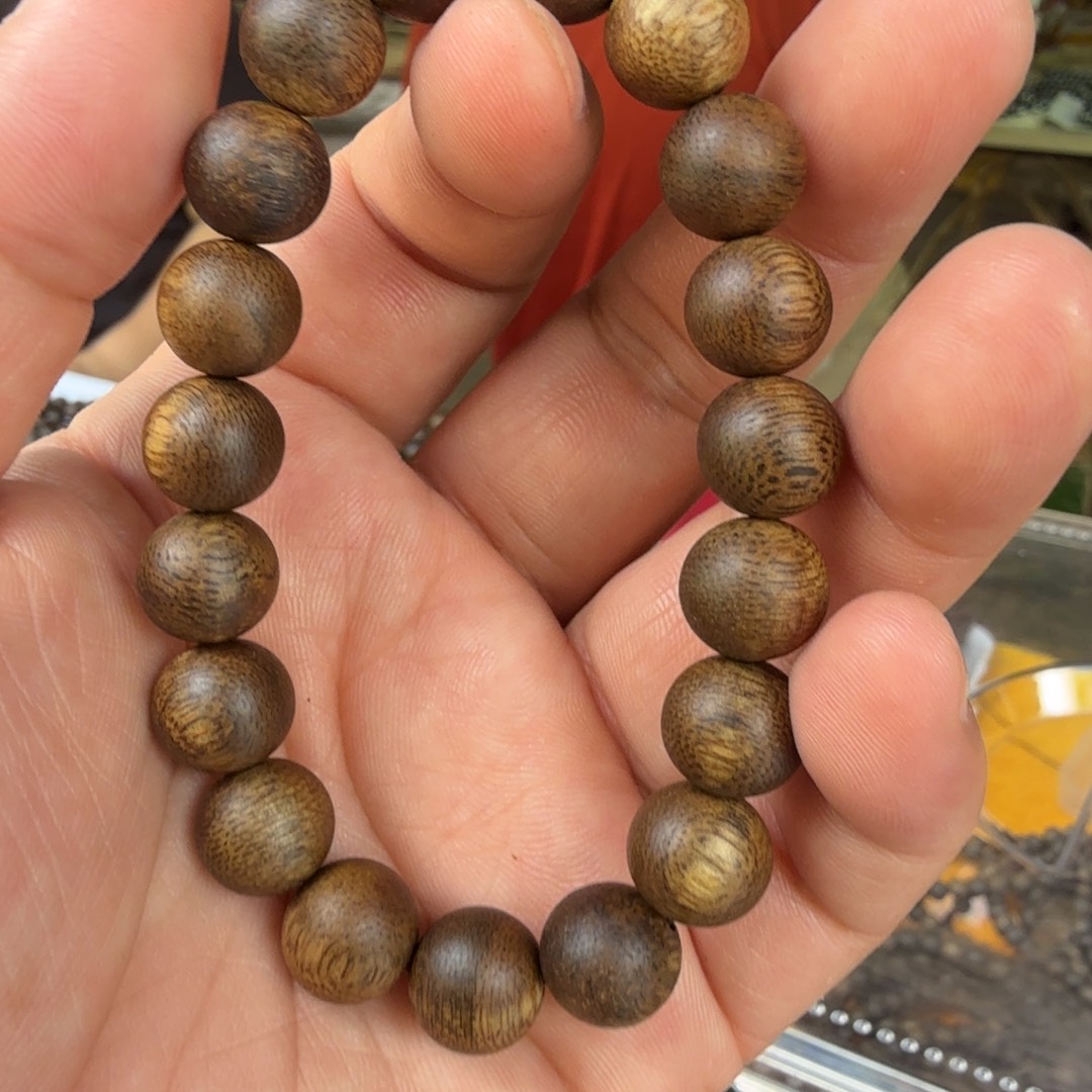沉香沉香碎屑海南沉香绿棋楠1.0大➕碎屑多样性