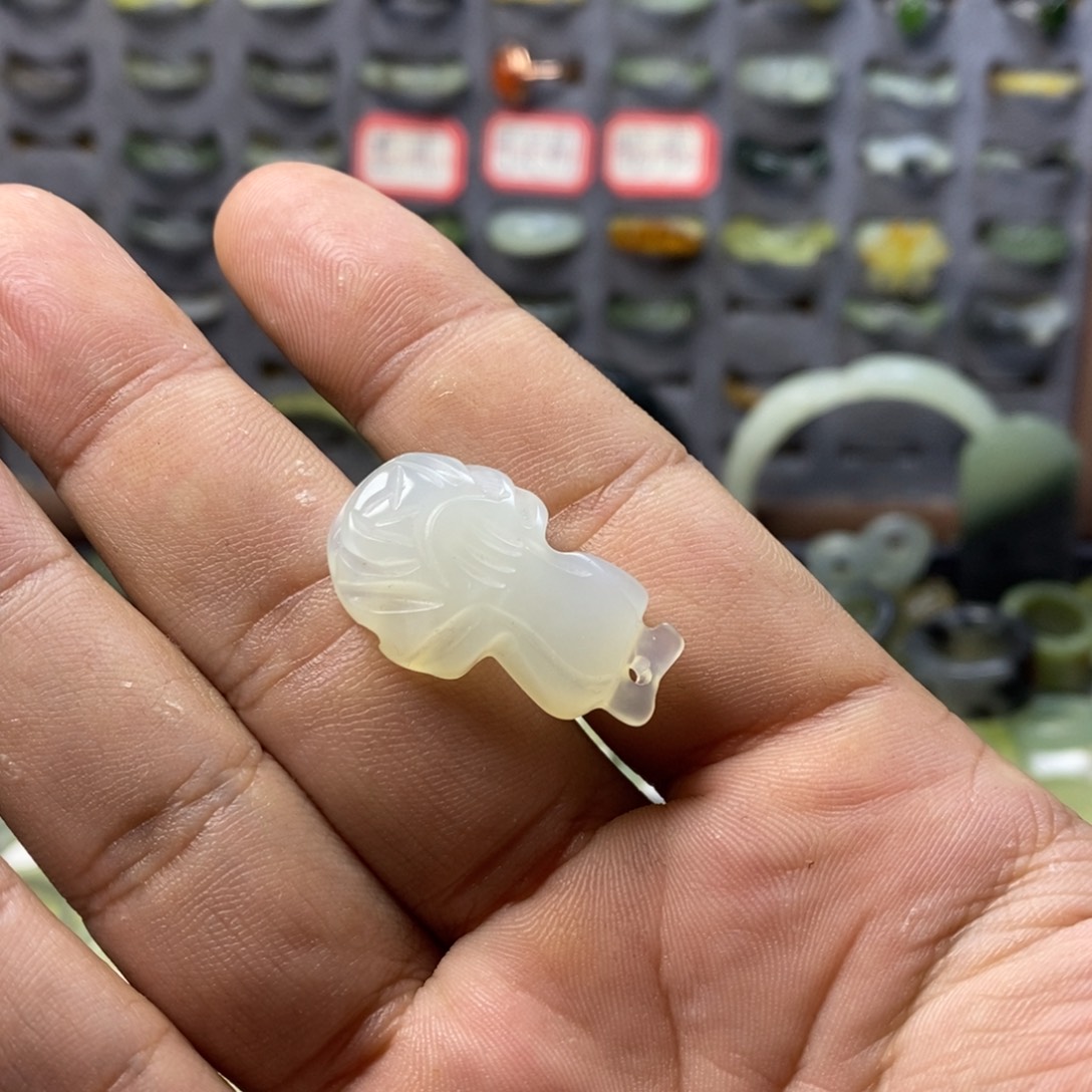 蛇纹石玉未镶嵌戒指