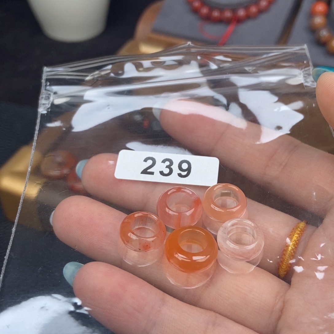 南红玛瑙未镶嵌手链卡7