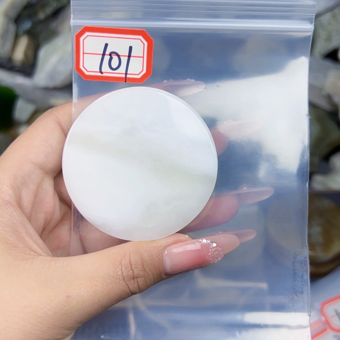 和田玉和田玉挂件未镶嵌