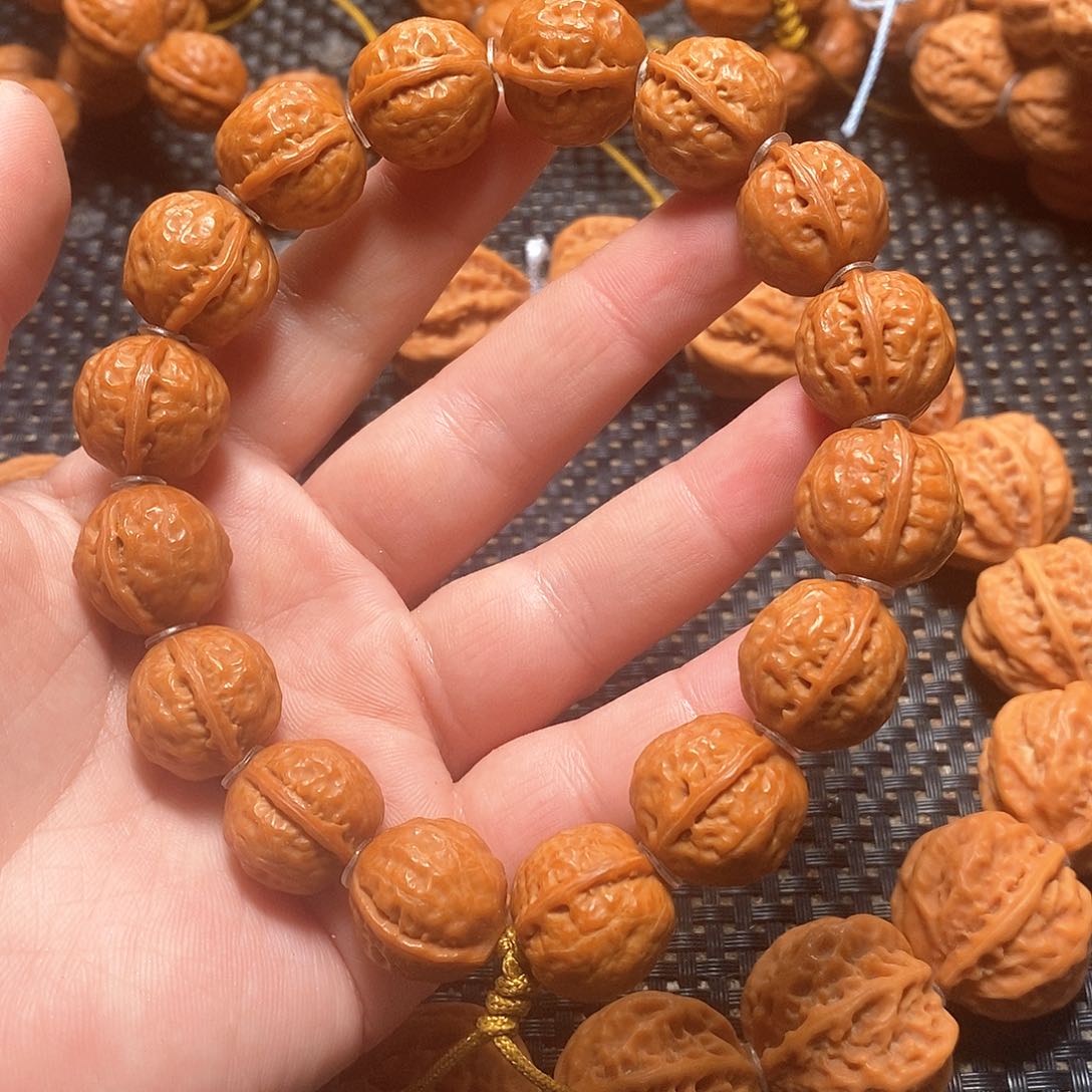 文玩核桃手串狼*！小金豆手串
