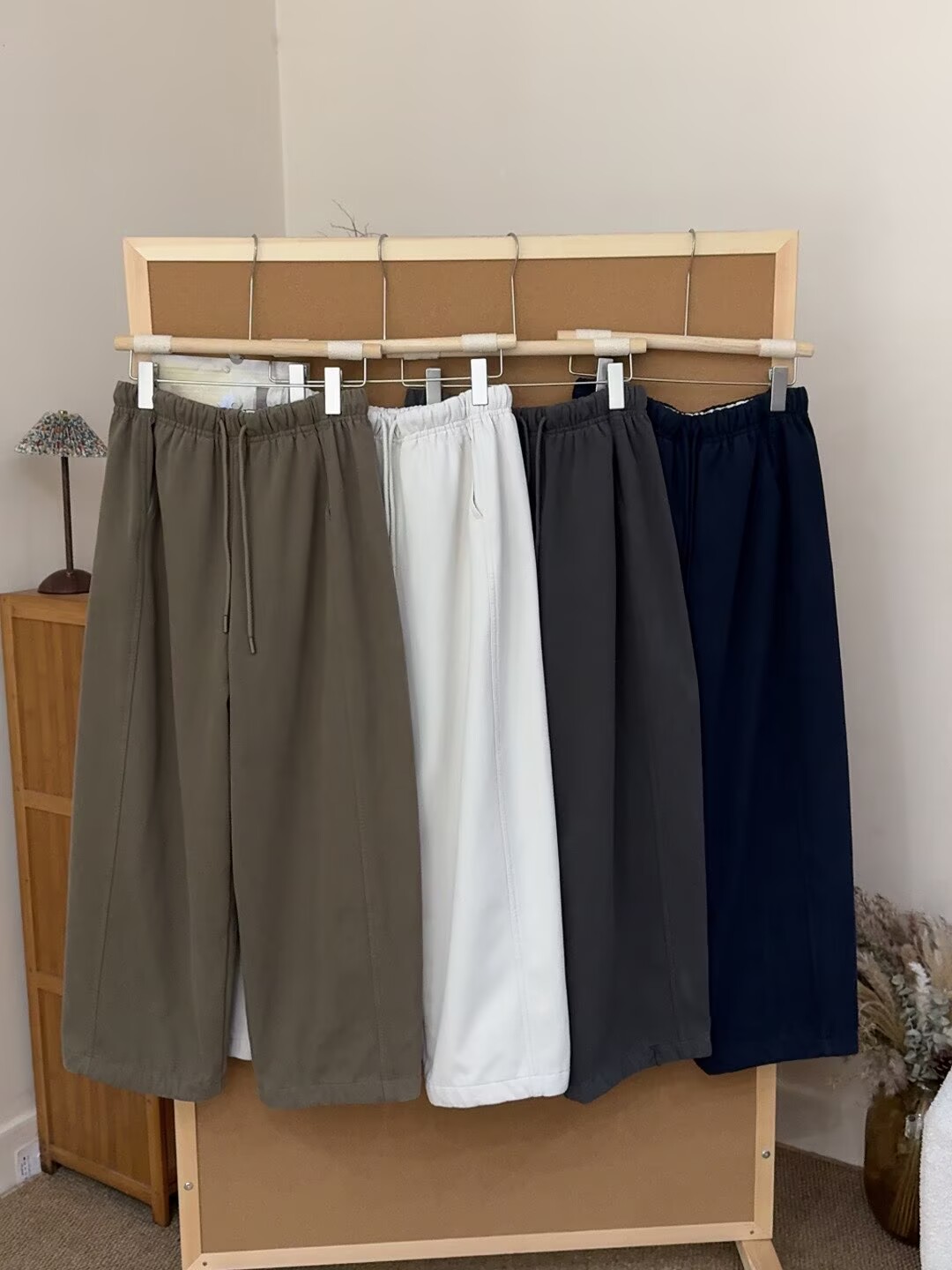 冬季加绒加厚复古日系休闲裤女抽绳松紧腰宽松保暖阔腿裤直筒长裤