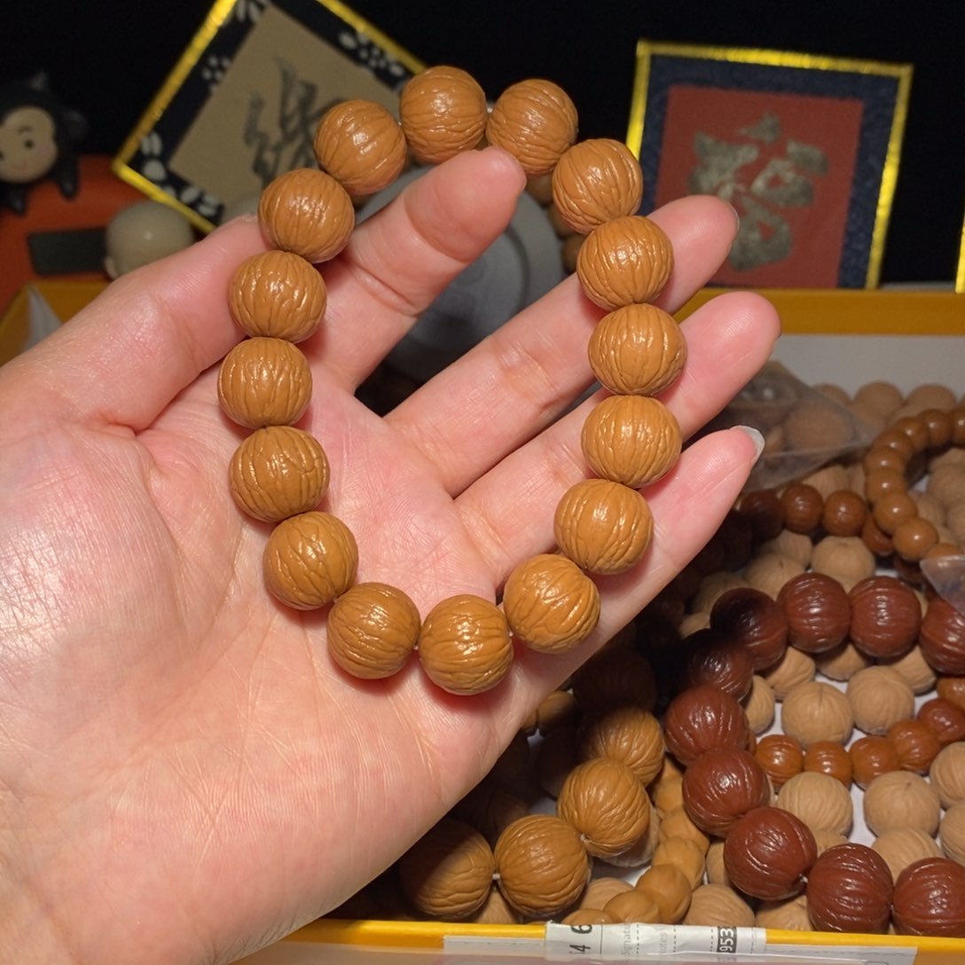 猴头核桃吊坠A****?猴头