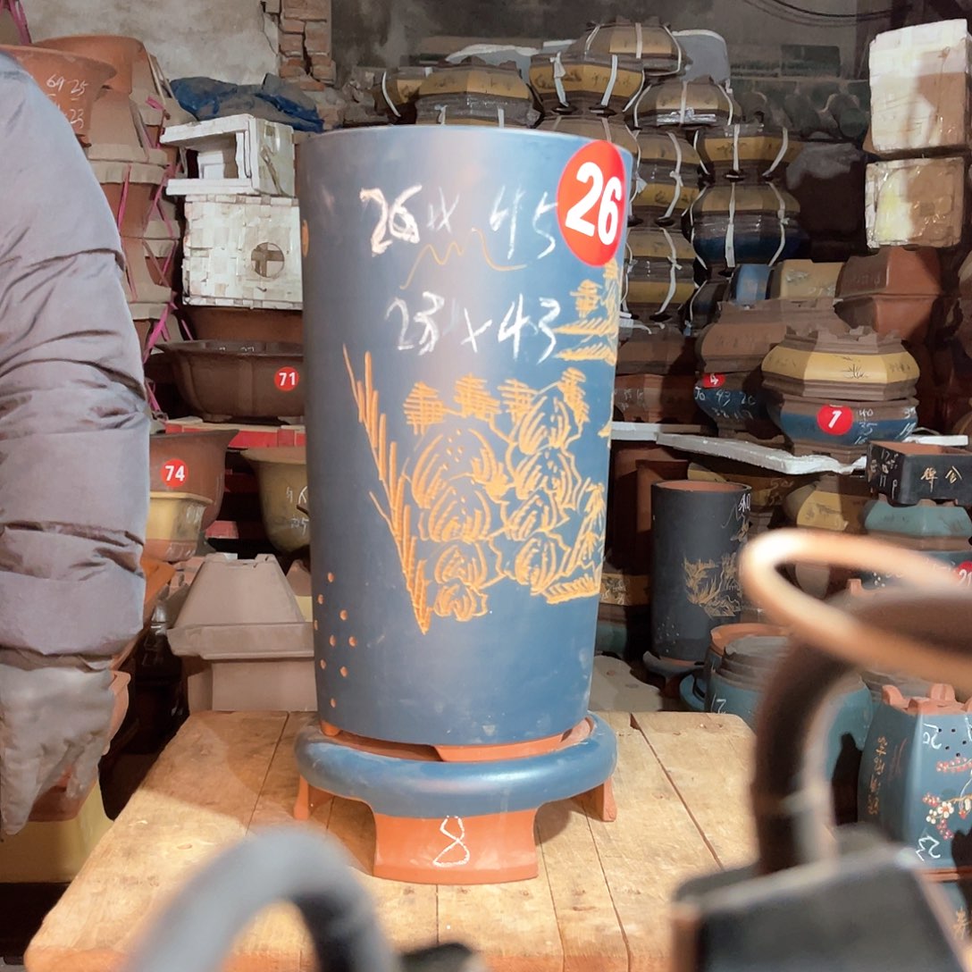 紫砂花盆高桶盆一个