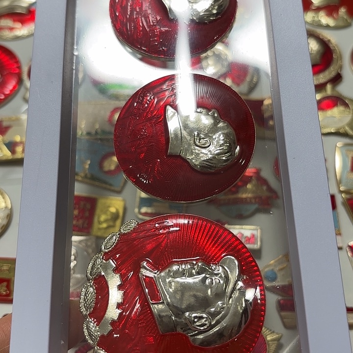 其他普通金属古**物纪念章纪念章纪念章