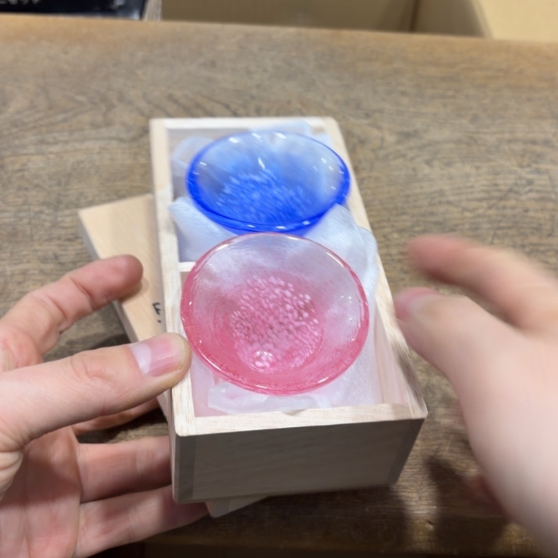 鞠***鞠琉璃手工艺品般若中古美术工艺品