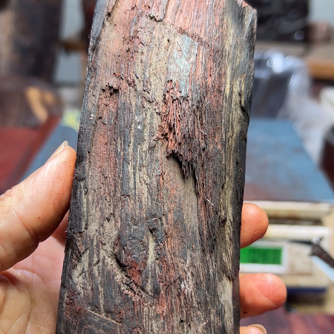 昊***6檀香紫檀（小叶紫檀）