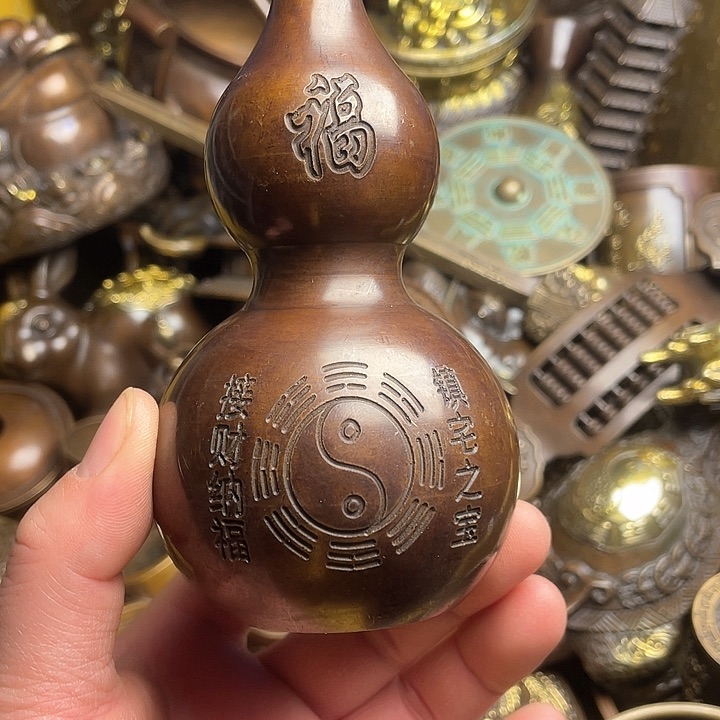 诚信经营铜器摆件