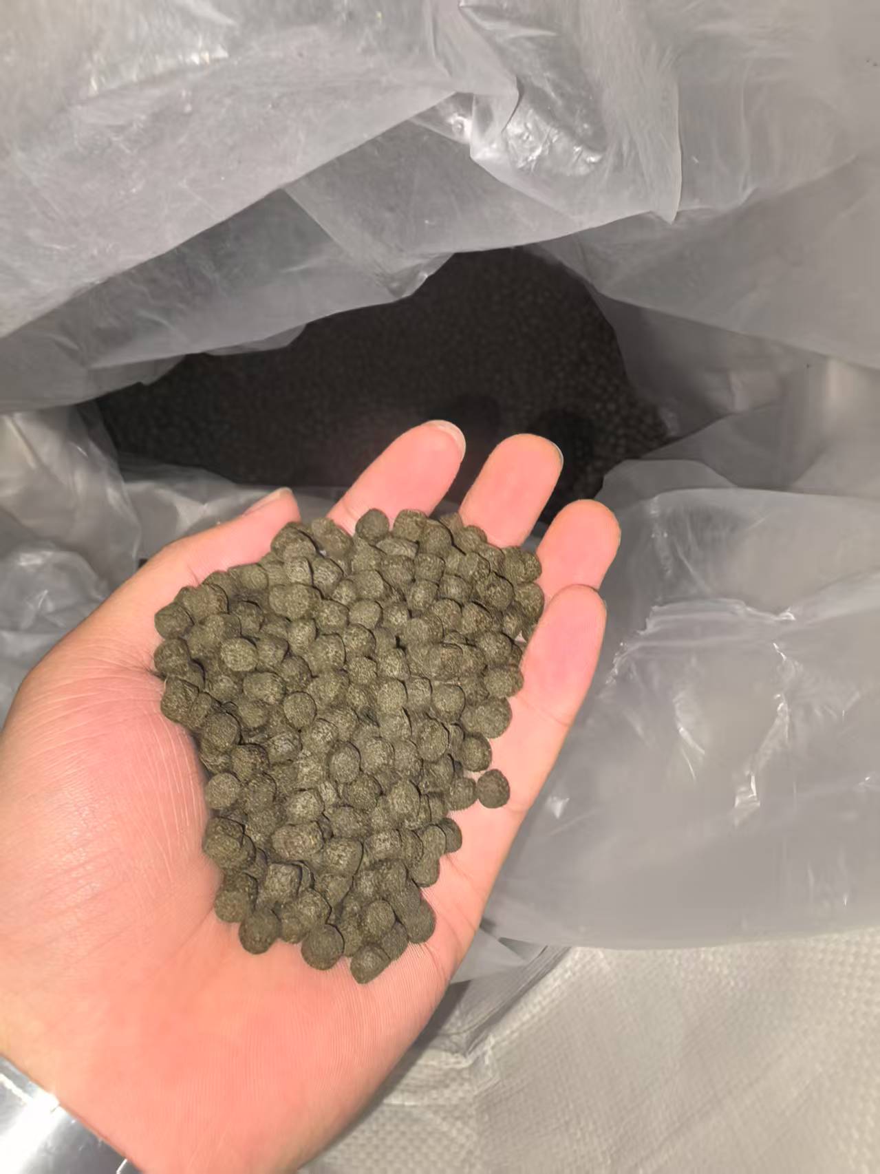 散装色扬渔场自用自伴开胃饲料 250g