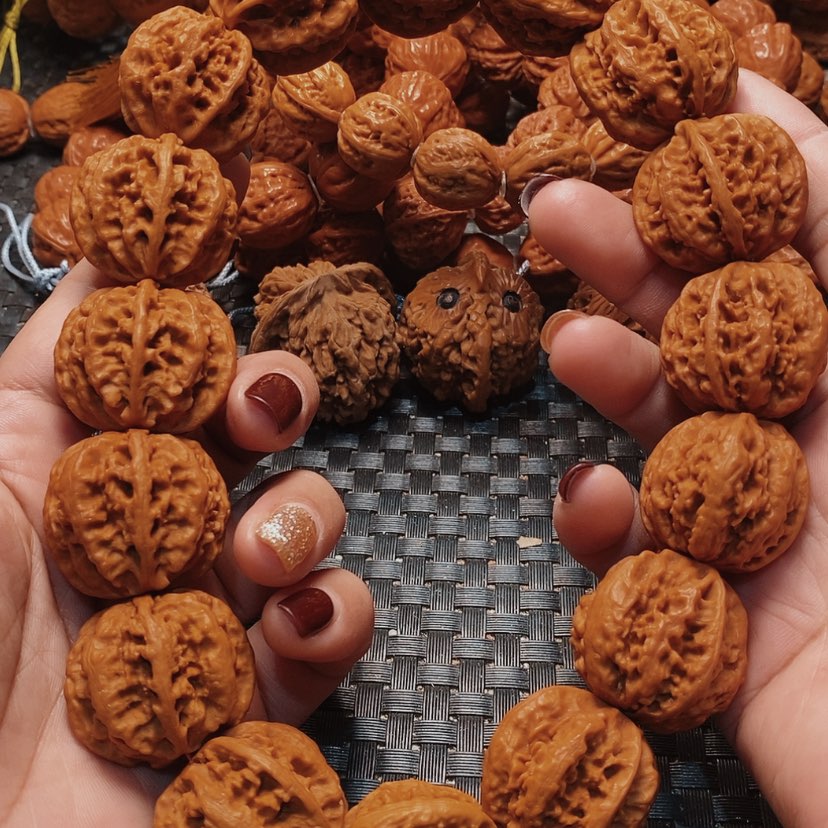 【闪购商品】文玩核桃吊坠龙脊