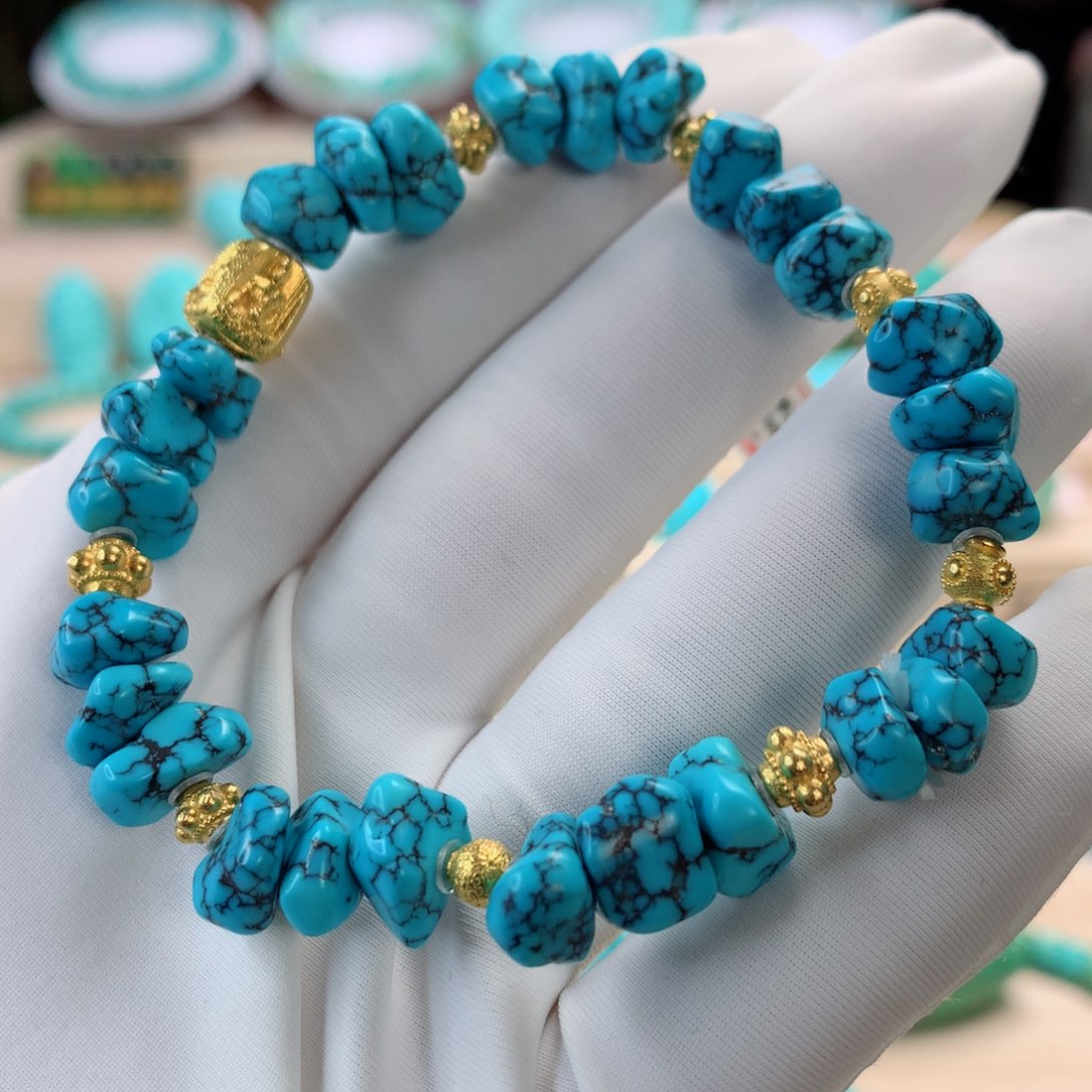 绿松石挂件18K金镶嵌