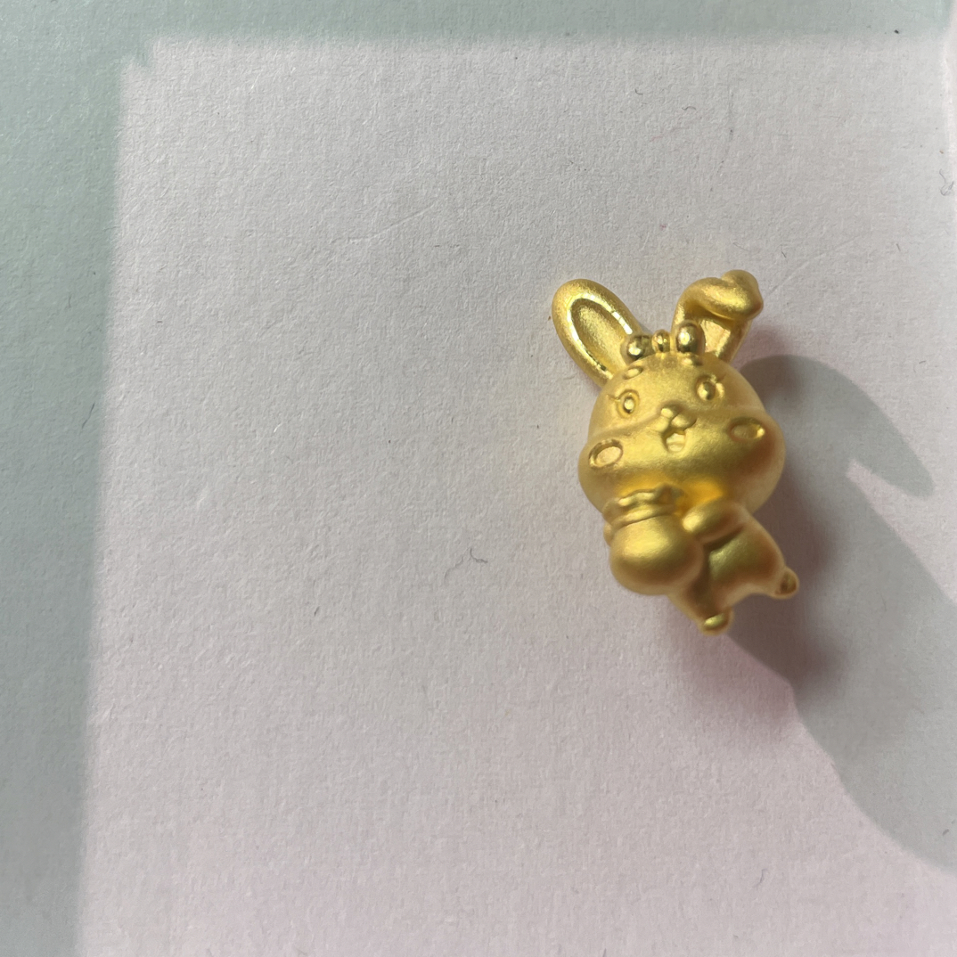 黄金足金999横穿兔子