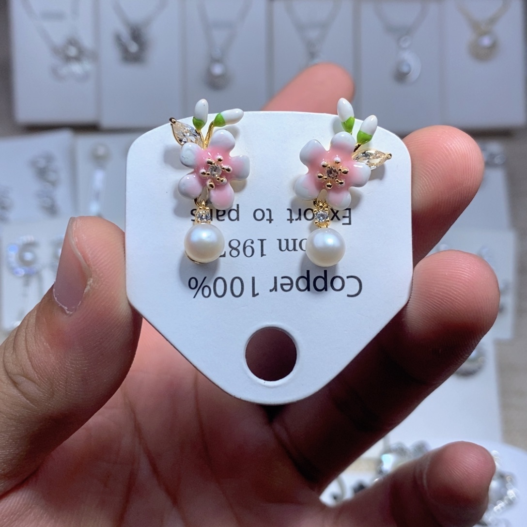 未镶嵌耳饰淡水珍珠