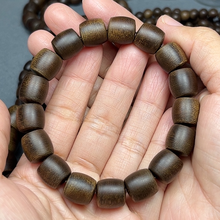 沉香沉香碎屑白棋玉化1.2