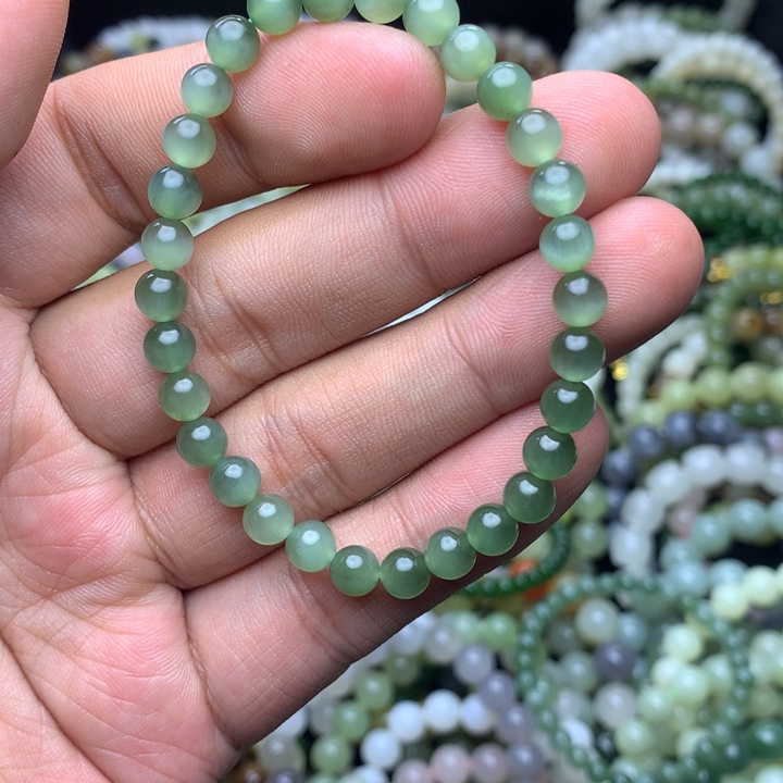 和田玉未镶嵌手串碧玉蓝猫