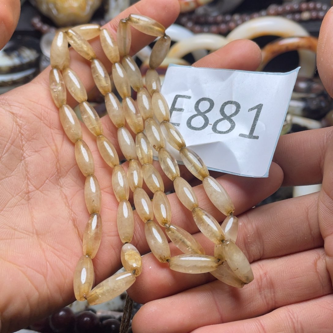 和田玉（糖玉）挂件未镶嵌