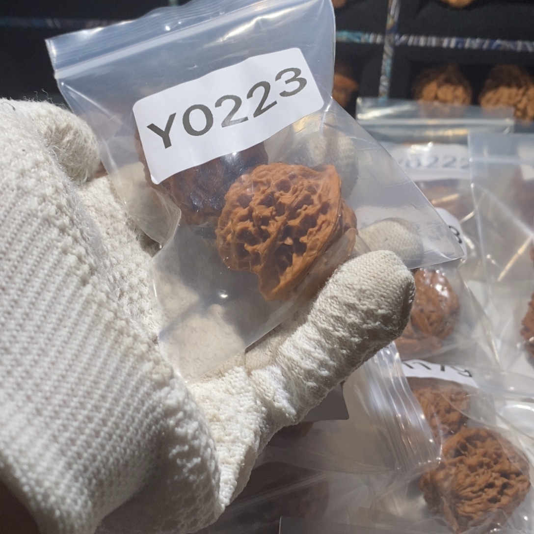 请***总文玩核桃吊坠全品苹果