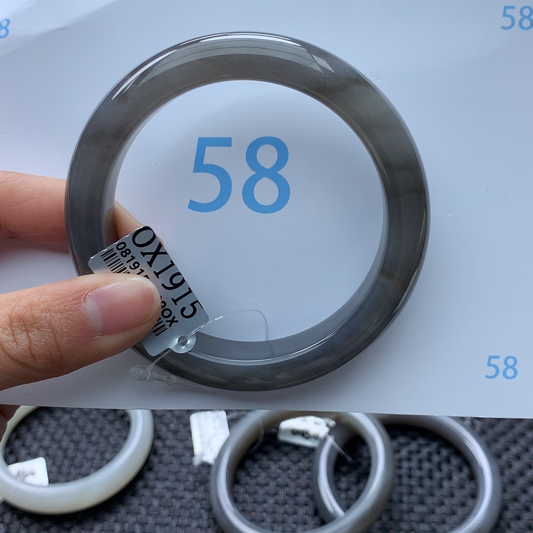 ༻***朵和田玉未镶嵌手镯