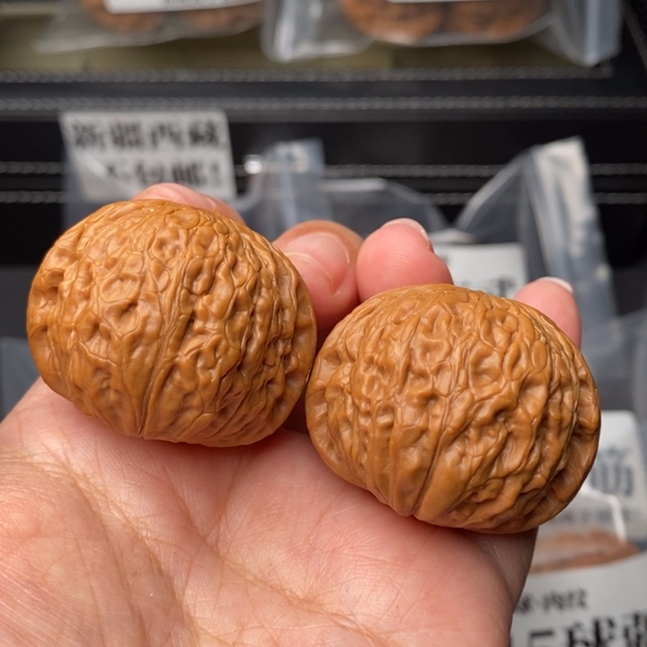 文玩核桃把件40肉球铁锤