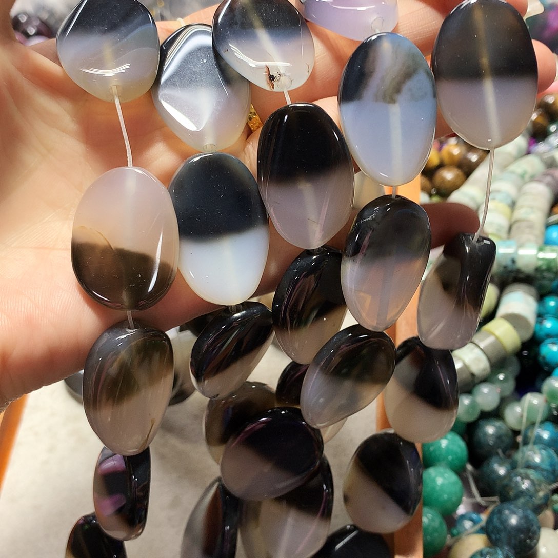 未镶嵌手串玛瑙/玉髓一条散珠