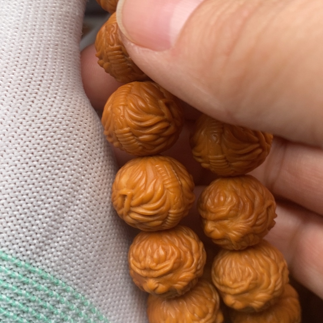 黑***黑猴头核桃吊坠15，108颗