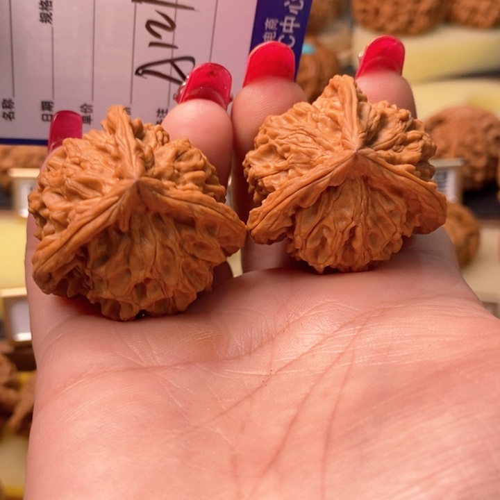 桃核吊坠富**饰三棱三棱