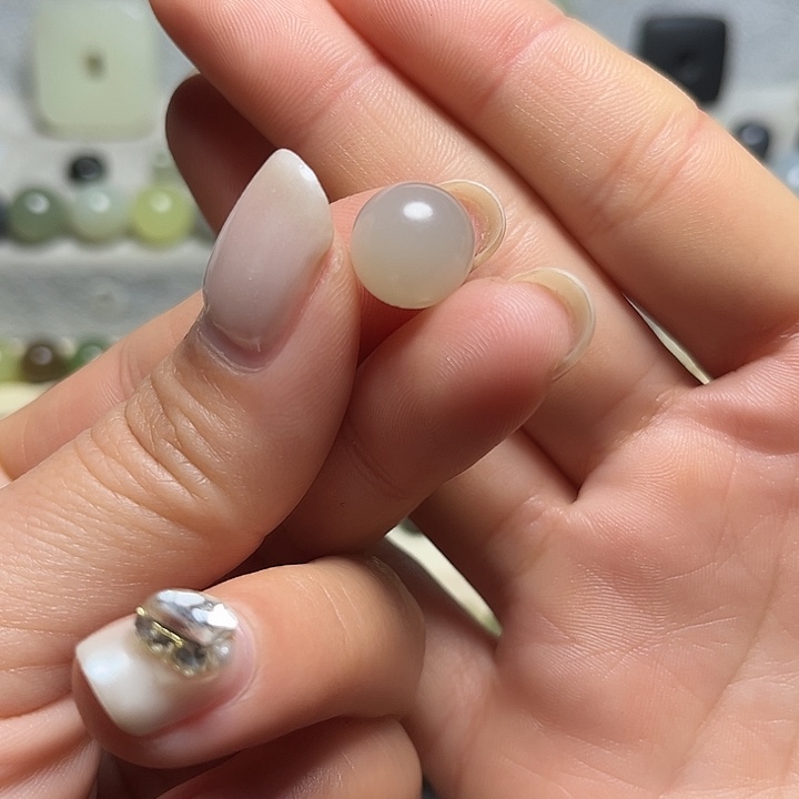 未镶嵌手链和田玉山**阔