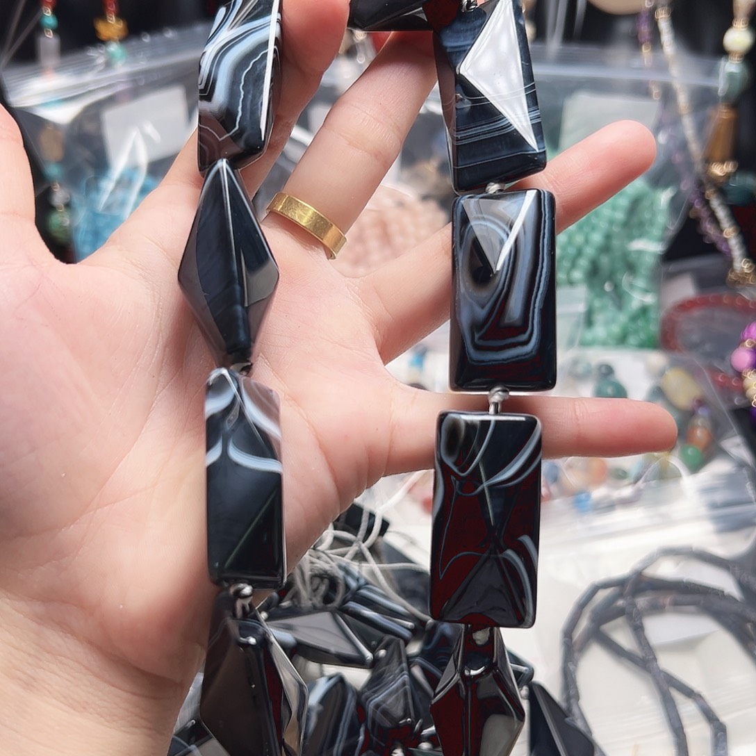 玛瑙/玉髓未镶嵌珠宝半成品t170 20m 黑钢琴个性蚕丝双尖一条