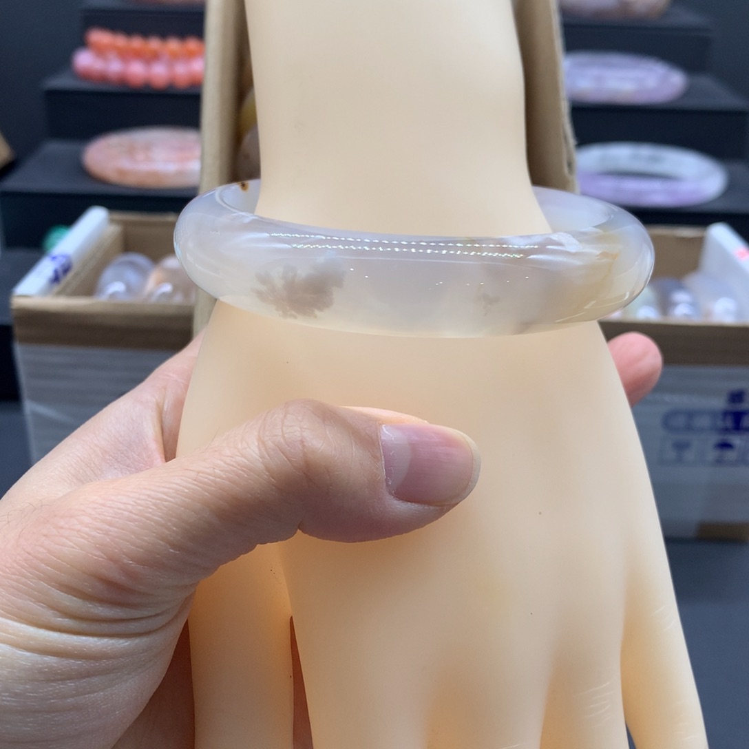 【闪购商品】玛瑙/玉髓手镯未镶嵌羽*y