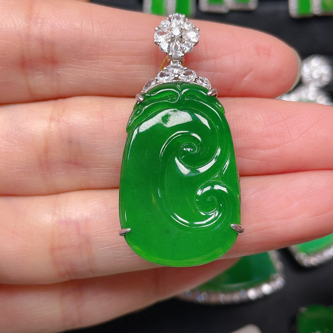 吊坠(不含链)银S925镶嵌翡翠吊坠