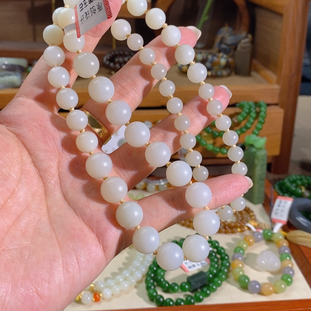 和田玉未镶嵌手链