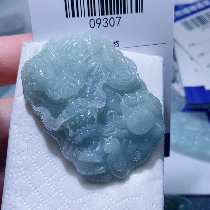 翡翠未镶嵌颈饰天光墟翡翠市场现金代购