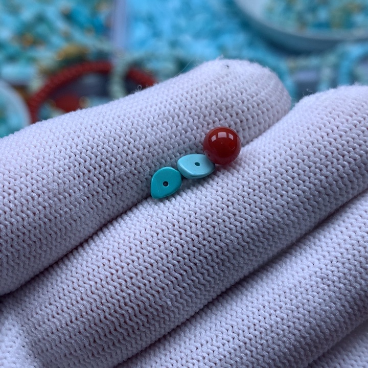 南红玛瑙未镶嵌珠宝奇石