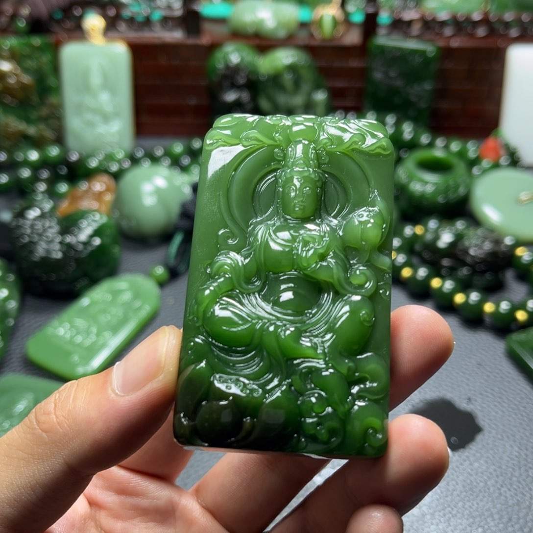 和田玉未镶嵌颈饰三***竖