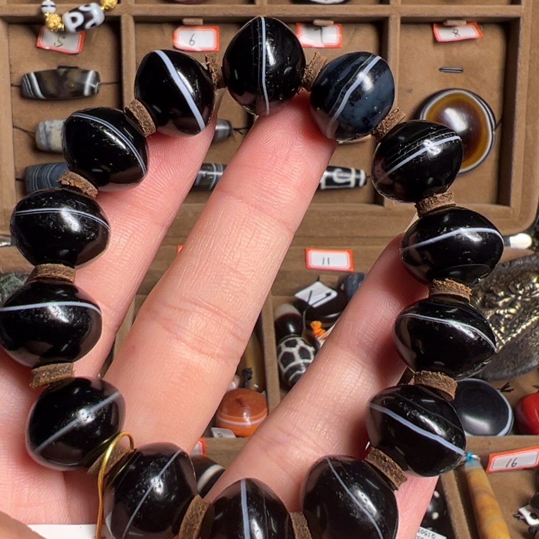 玛瑙/玉髓手串未镶嵌