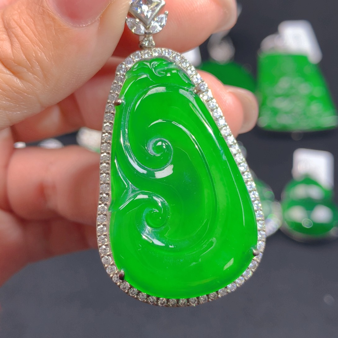 翡翠颈饰银S925镶嵌11111111