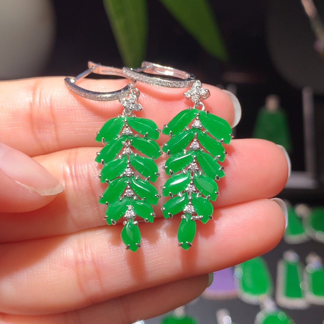 翡翠耳饰18K金镶嵌翡翠