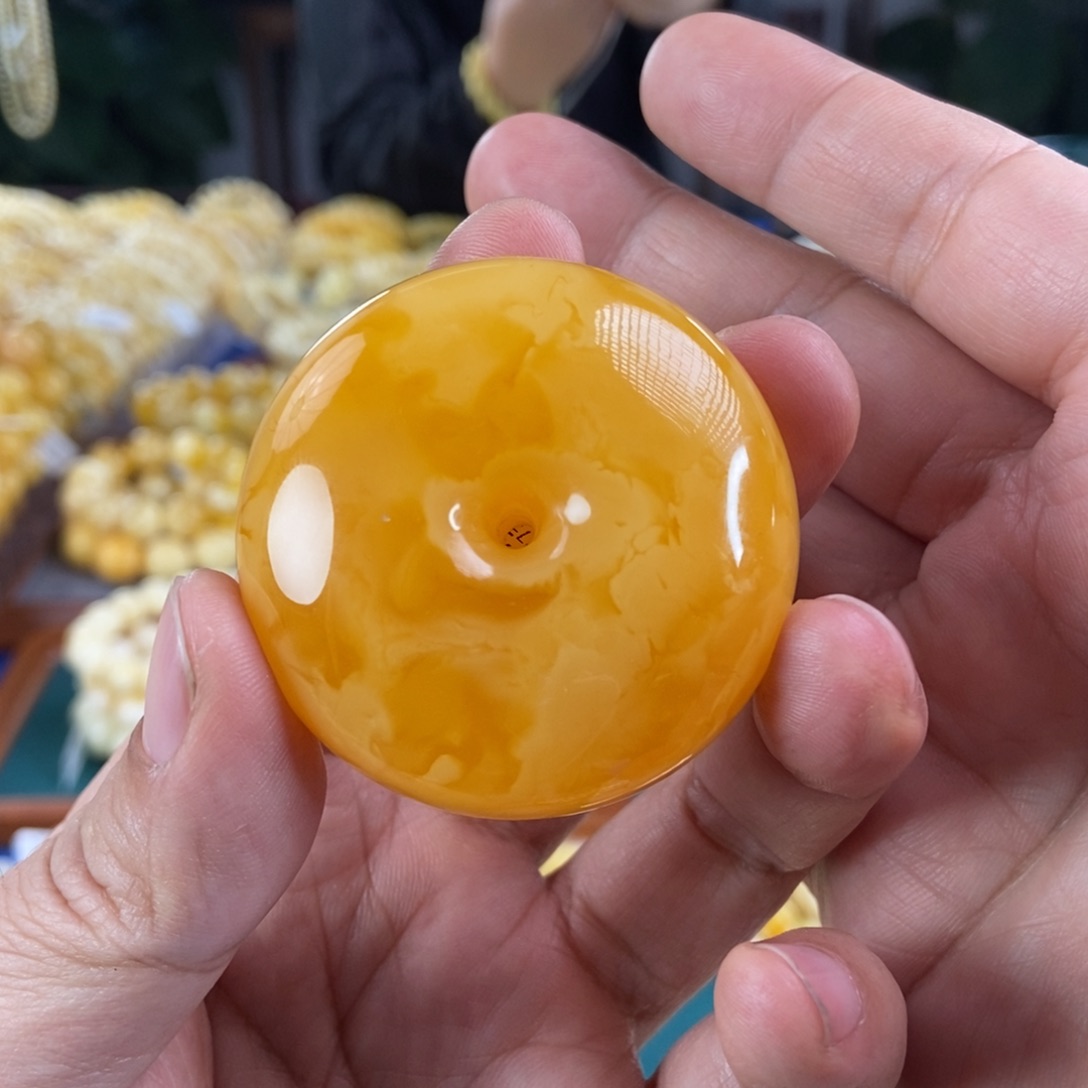 琥珀珠宝奇石未镶嵌焦皮平安扣45.43