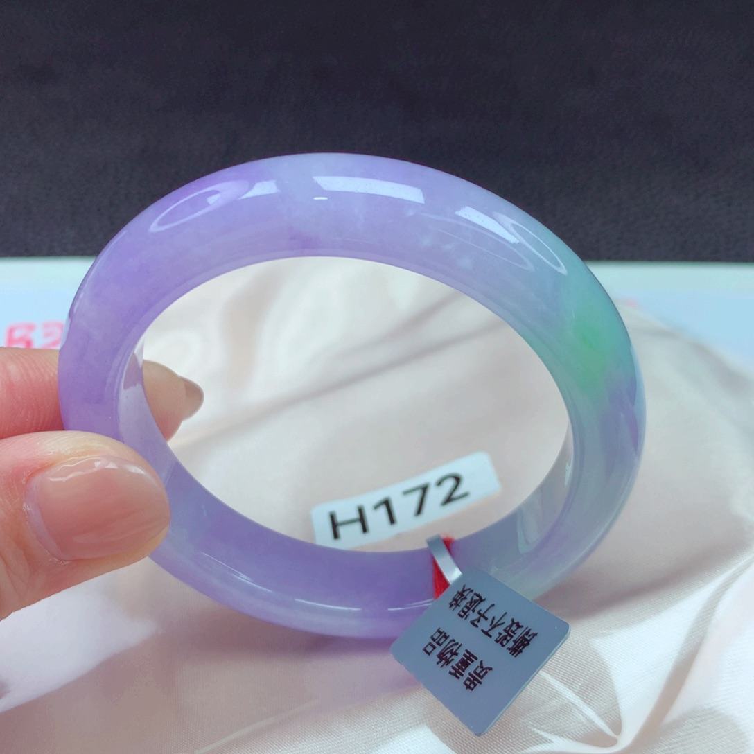 翡翠手镯未镶嵌手镯88