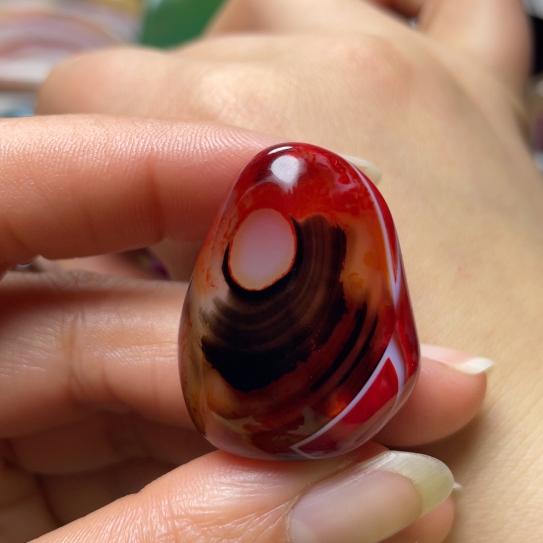 玛瑙/玉髓未镶嵌珠宝奇石