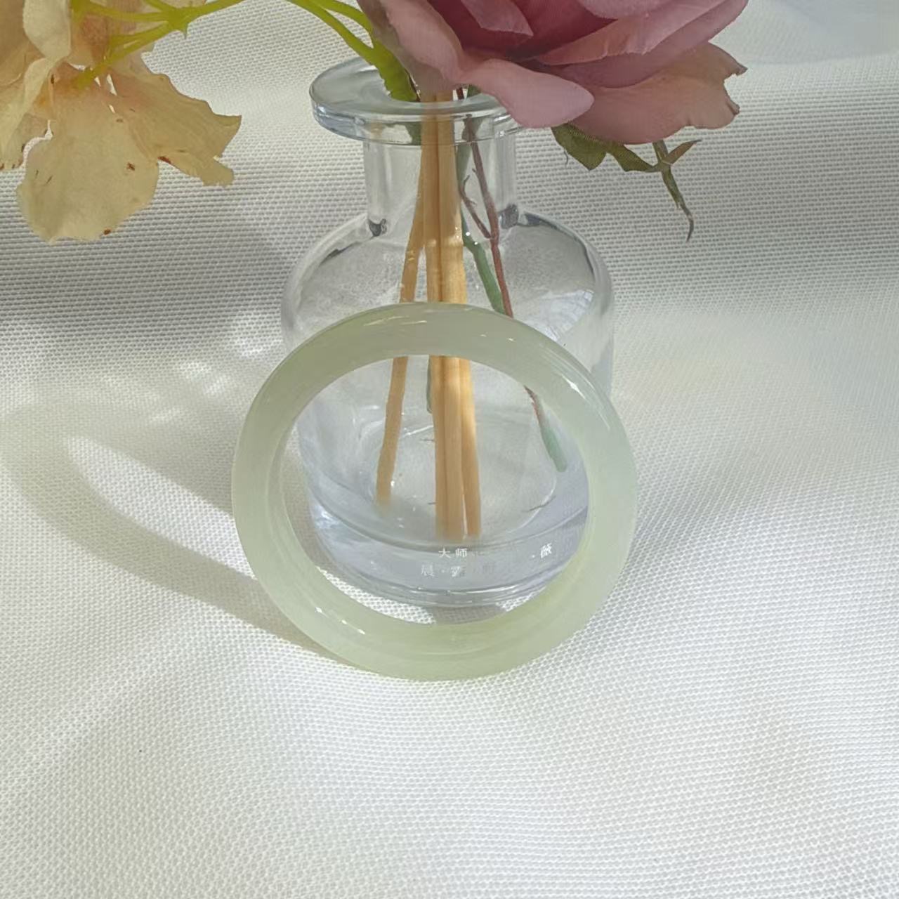 和田玉高货冰晴绿手镯女款时尚晴水高冰气质百搭女士和田玉玉镯