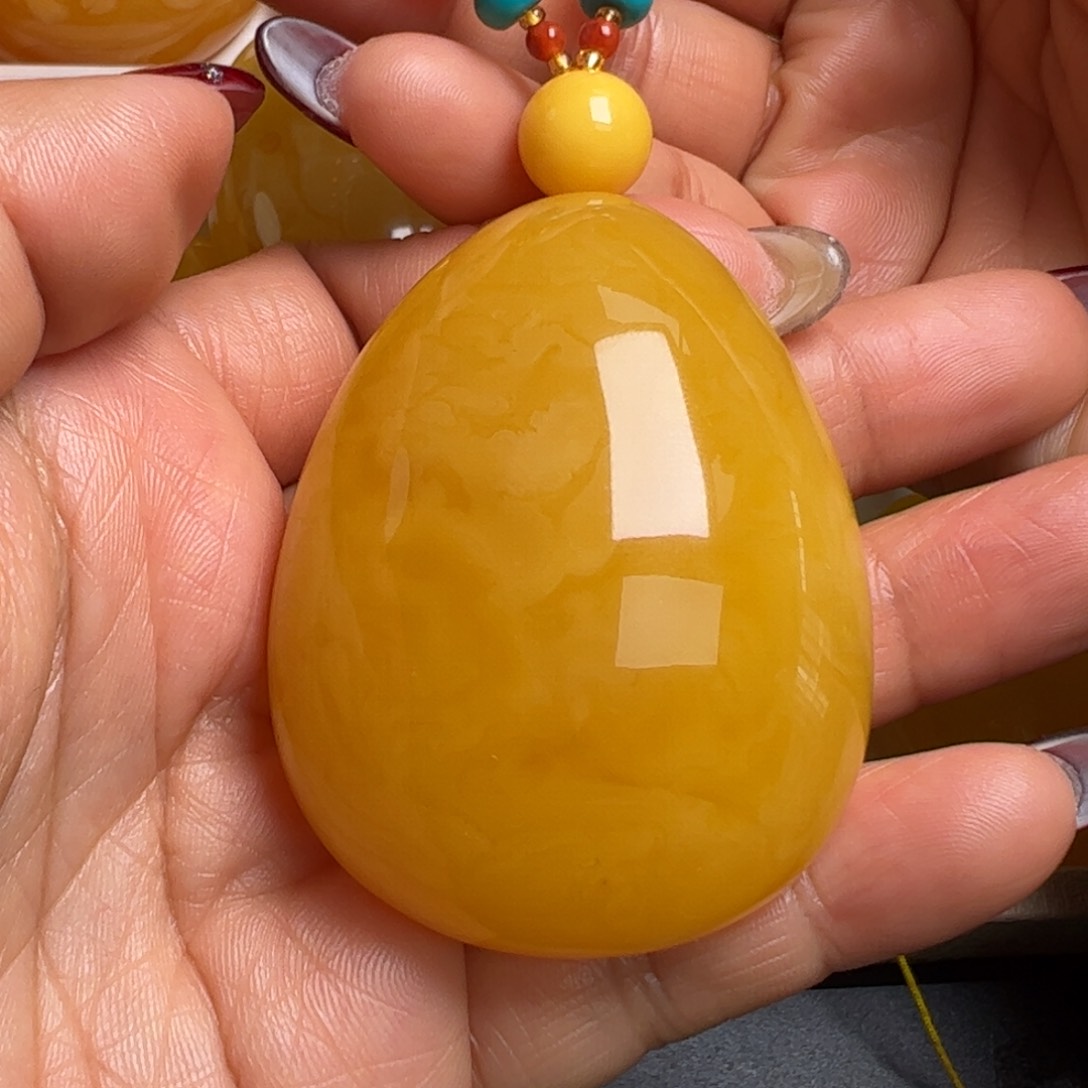 定制蜜蜡未镶嵌无烤色无优化无补胶