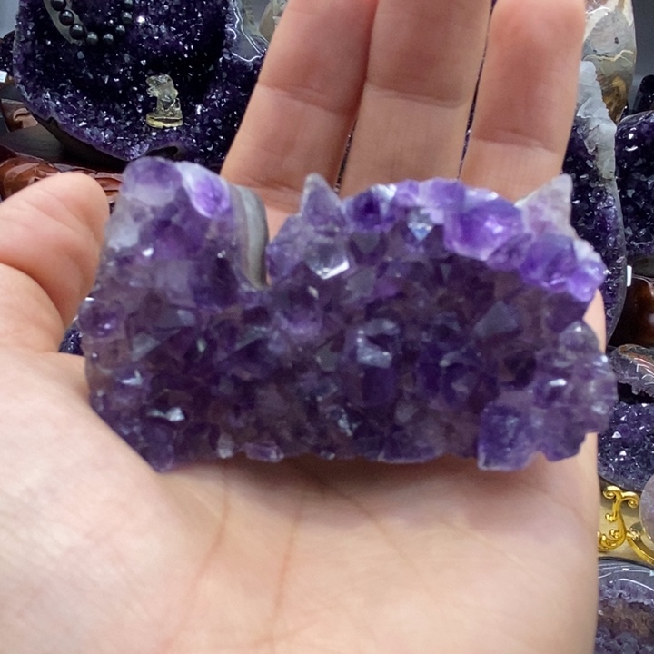 紫晶大型摆件（非配饰）未镶嵌