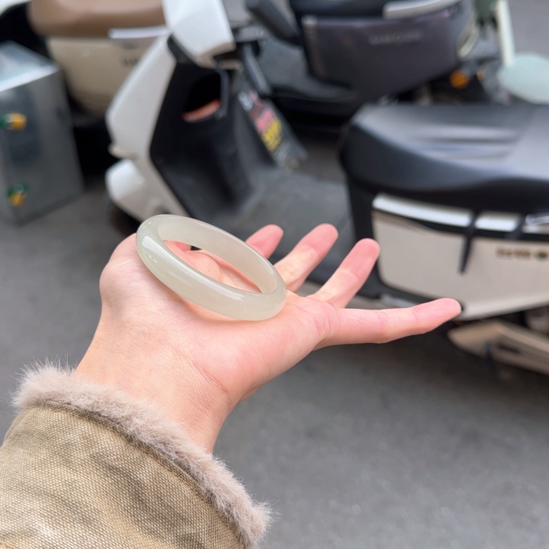 未镶嵌手镯东陵石