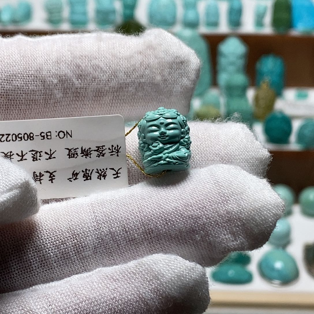 长***阳绿松石未镶嵌珠宝奇石