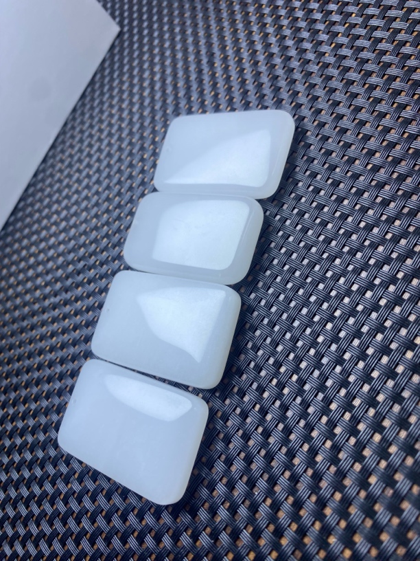 天然新疆金丝玉平安无事牌多样性发货拍一发一50*30*10mm