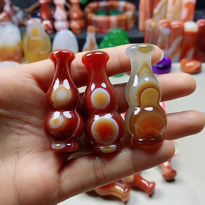 未镶嵌颈饰玛瑙/玉髓欢*币