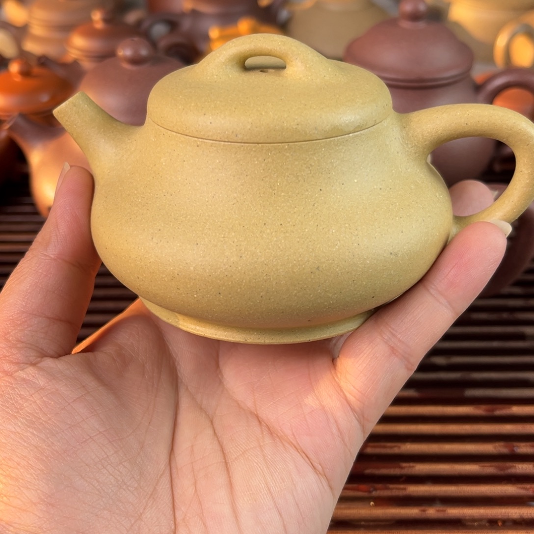 紫砂茶壶紫砂……………………