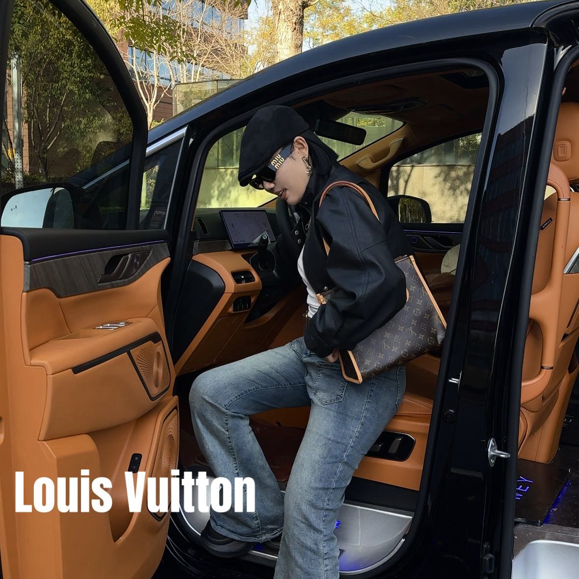 修复品8615354/LouisVuitton/路易威登三角金球托特包