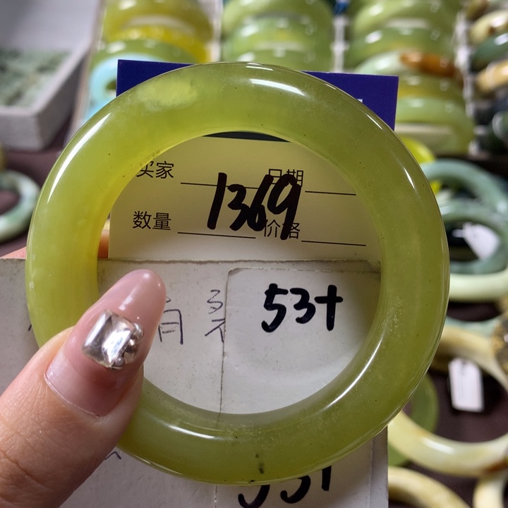 蛇纹石玉手镯未镶嵌1369